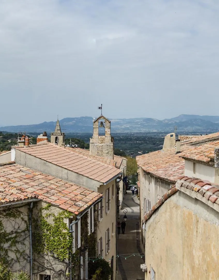 Hotel Les Remparts Venasque